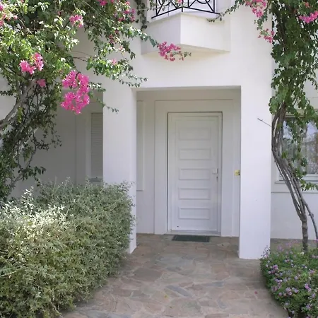 Soleiliosonne Haus Europa Апартаменты *